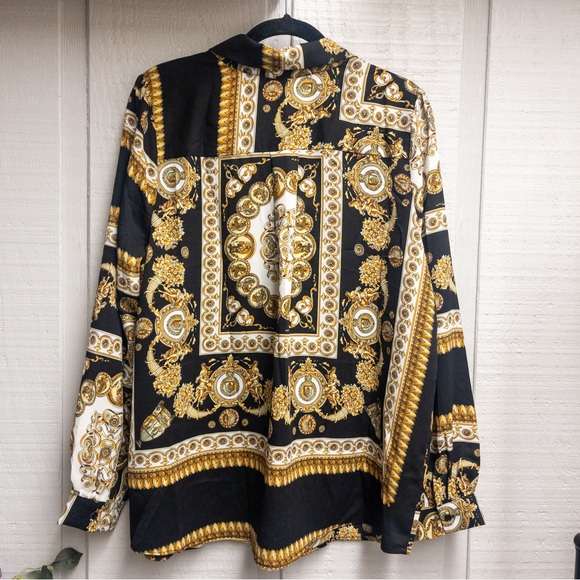 Fashion Nova Want To Have It All Collared Shirt - Picture 6 of 7